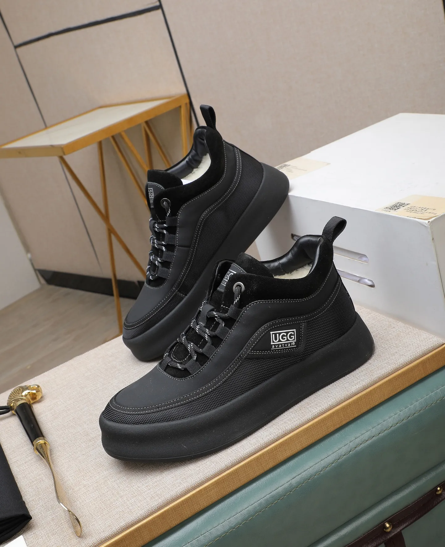 Men's shoes 💰660 IUGGI new retro presbyopia men's shoes, casual and versatile, full of high-end sense, fashionable, luxury and personalized style, joint style, retro presbyopia factor, full of handsome style, first layer suede cowhide, lining wool, rubber outsole, light and non-slip size: 39-44